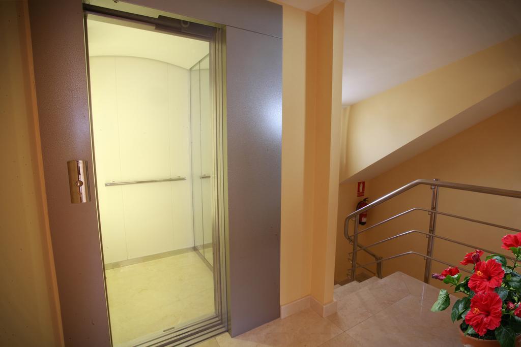 Отель Habitat Cm Мухия Экстерьер фото